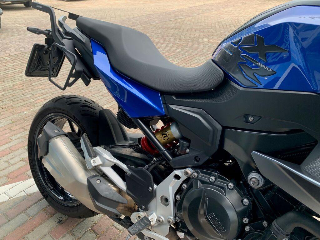 F 900 XR