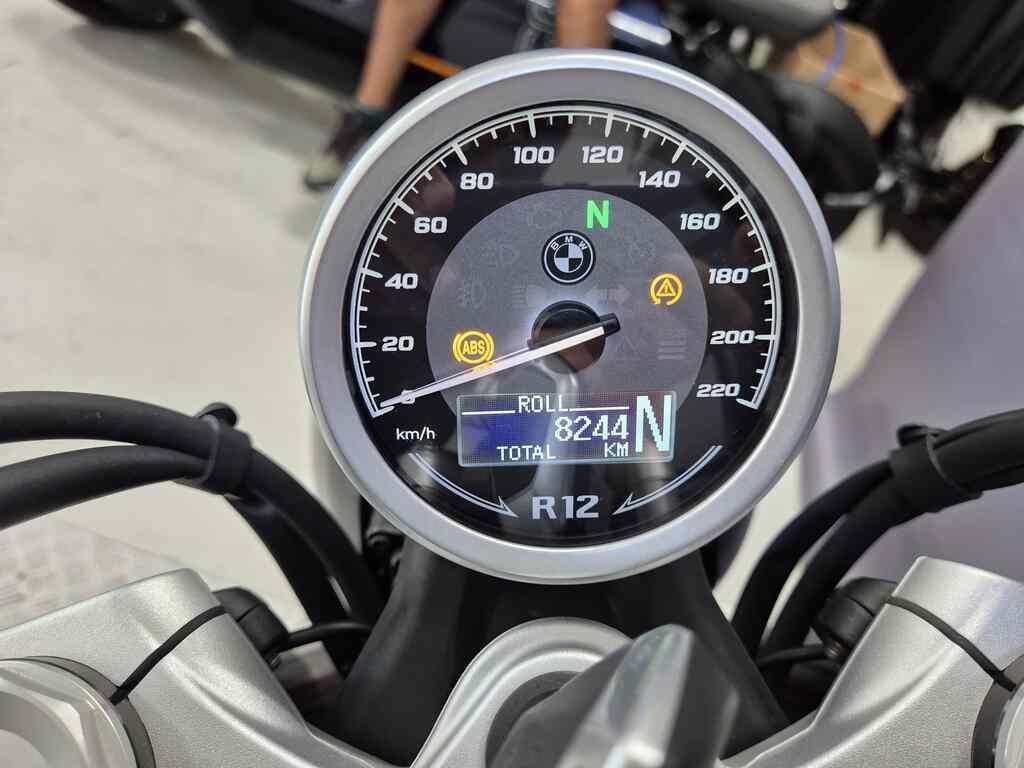R 12