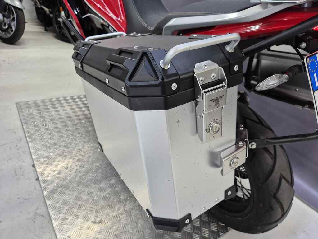 X CAPE 650
