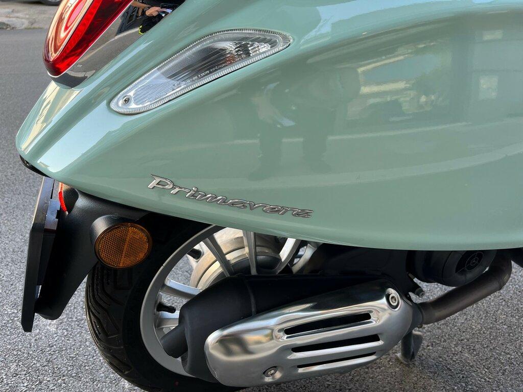 VESPA PRIMAVERA 50 4T