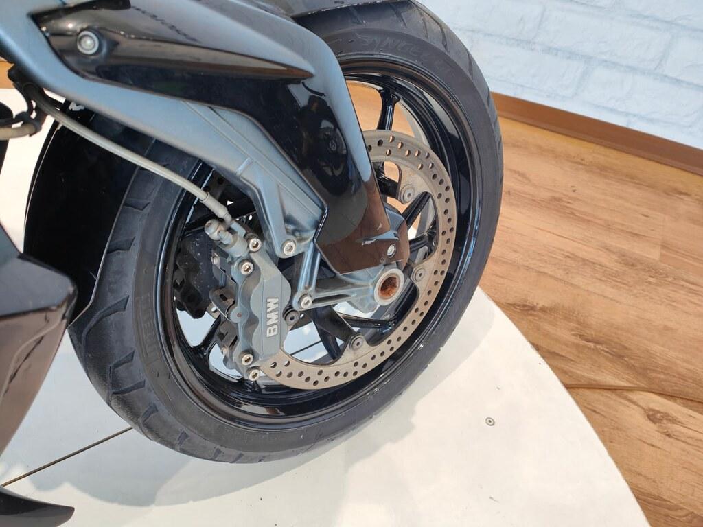 K 1300 R