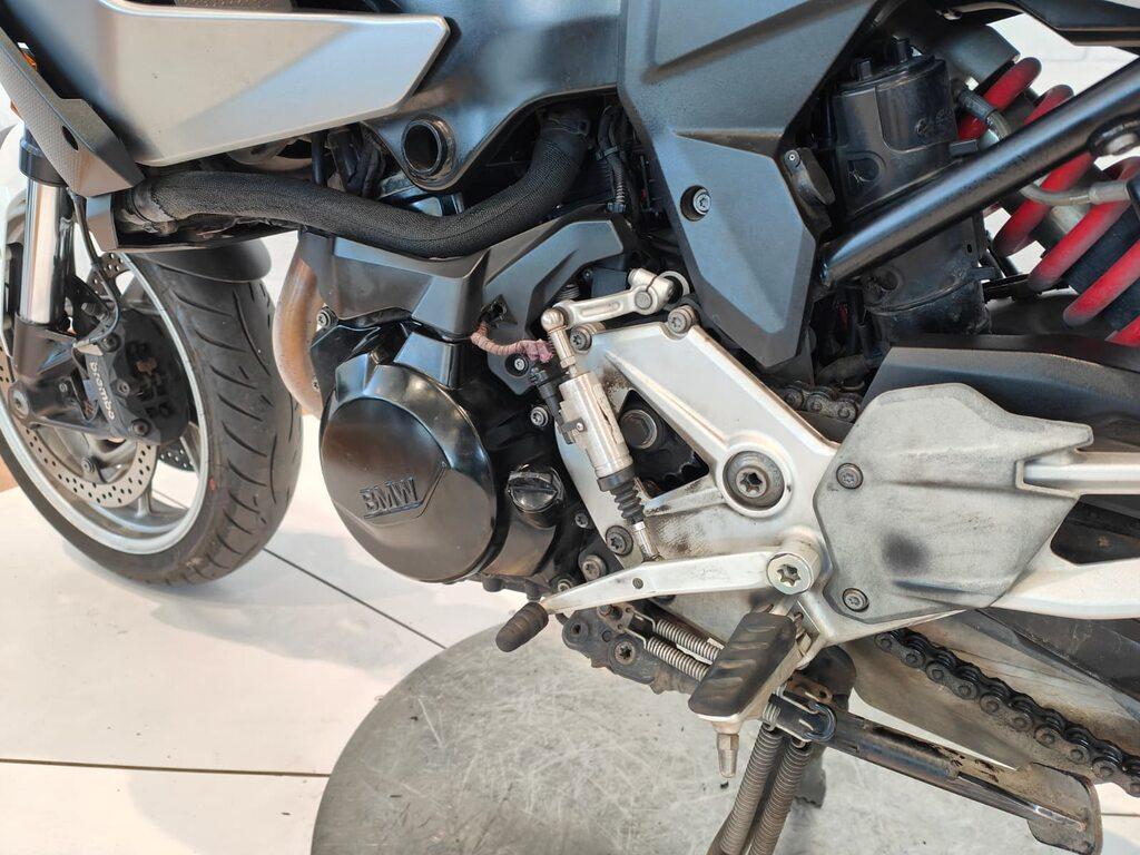 F 900 XR