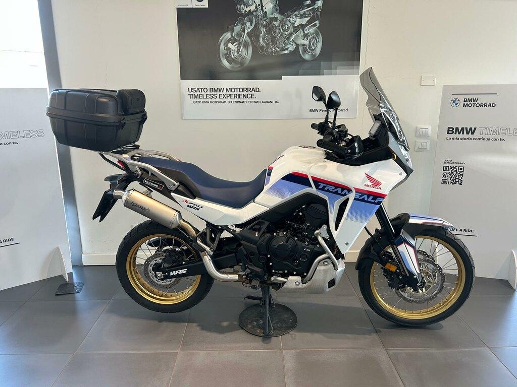TRANSALP 750