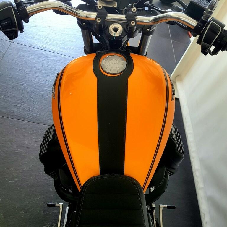 V9 850