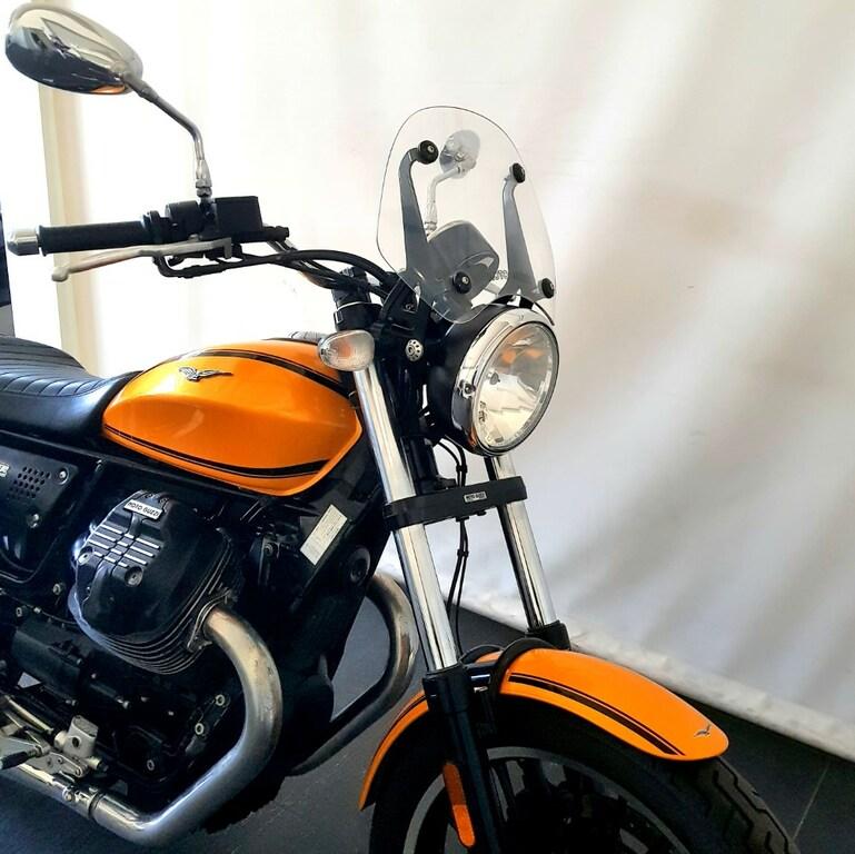 V9 850