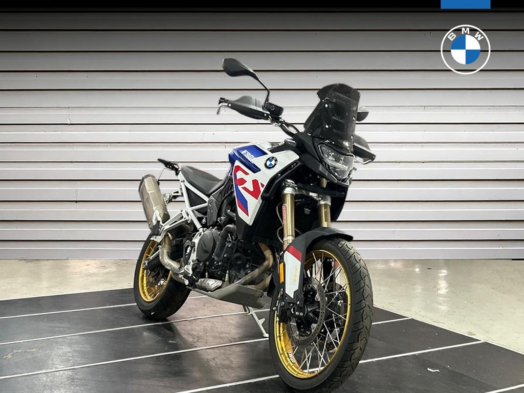F 900 GS