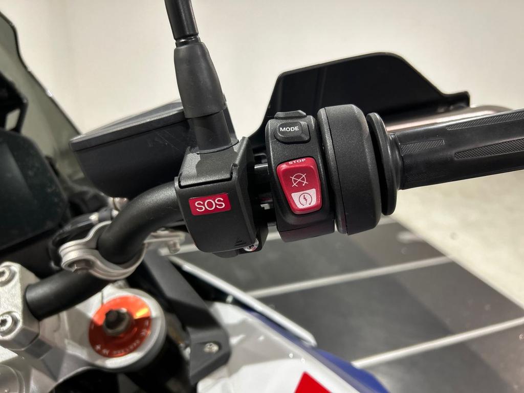 F 900 GS