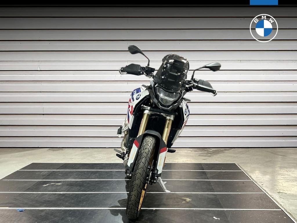 F 900 GS
