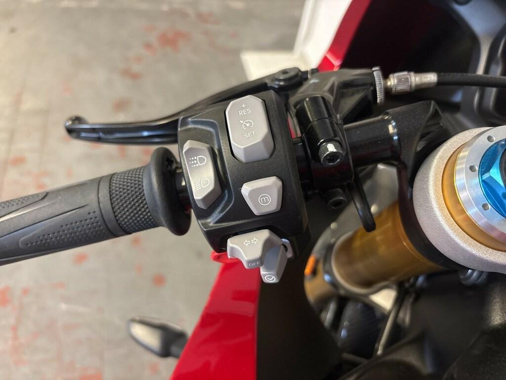SPEED TRIPLE 1200
