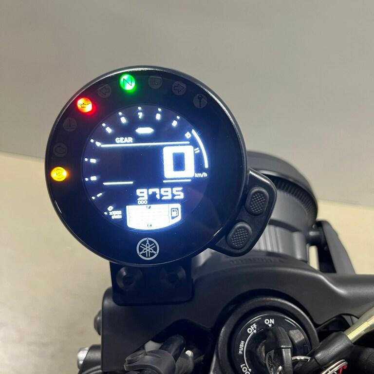 XSR 700