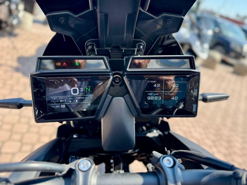 TRACER 900