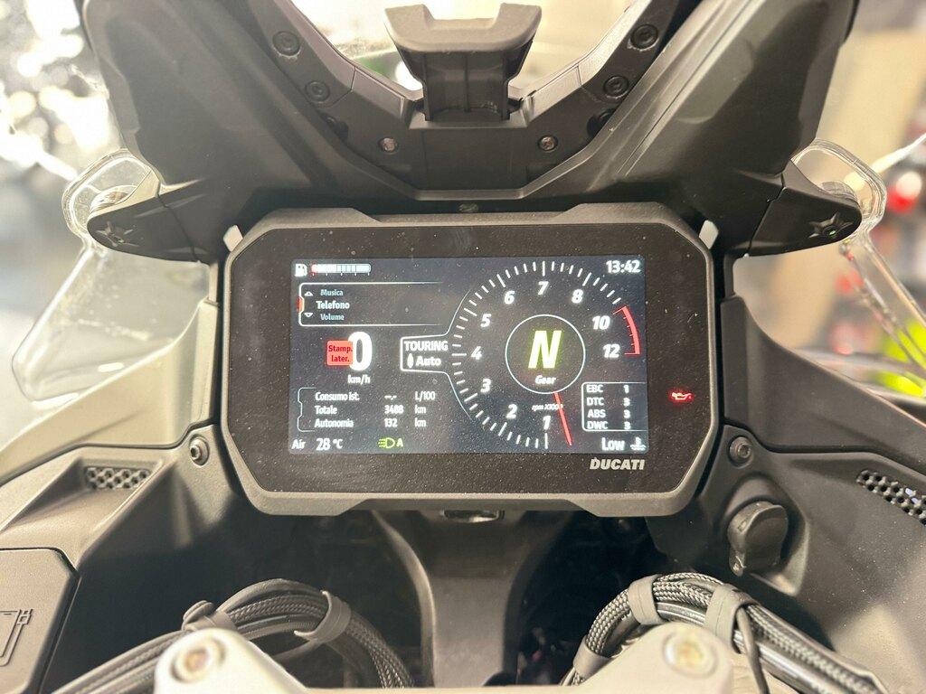 MULTISTRADA V4