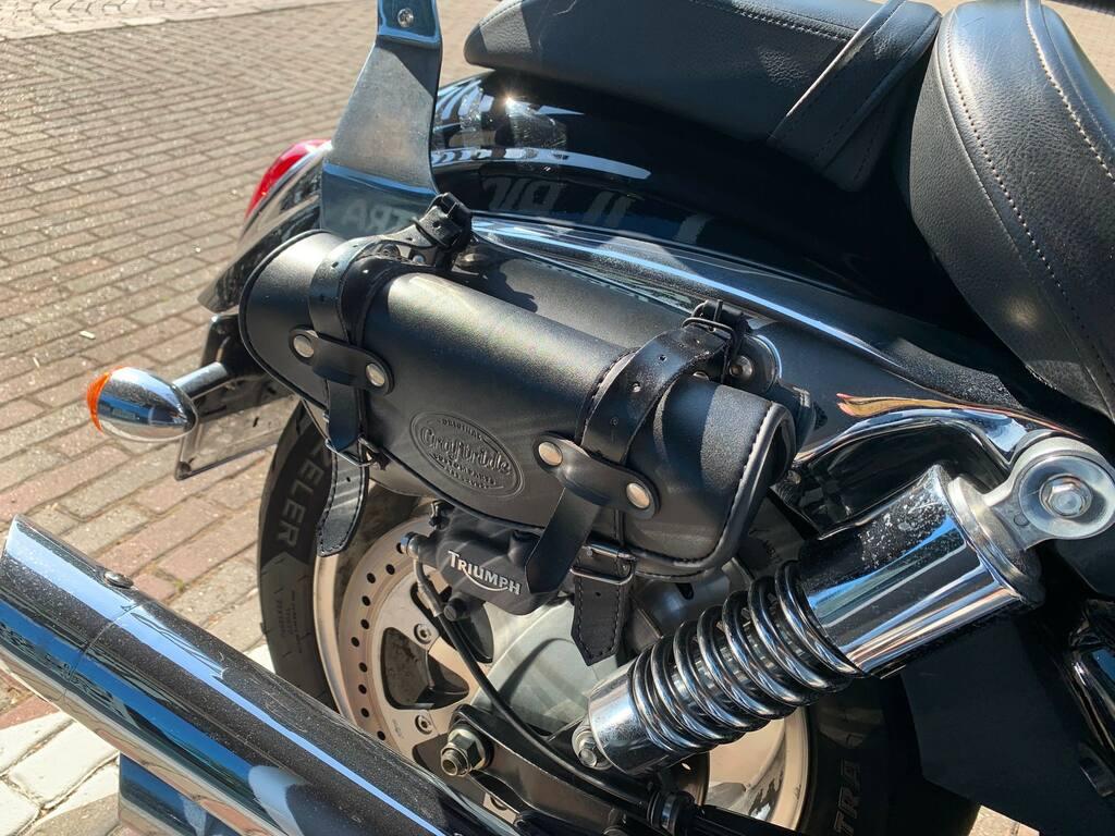 ROCKET III 2300