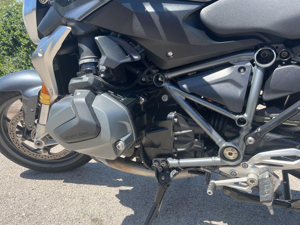 R 1250 R