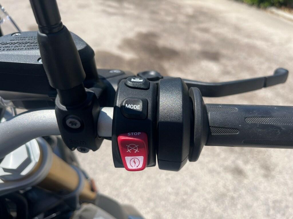 R 1250 R