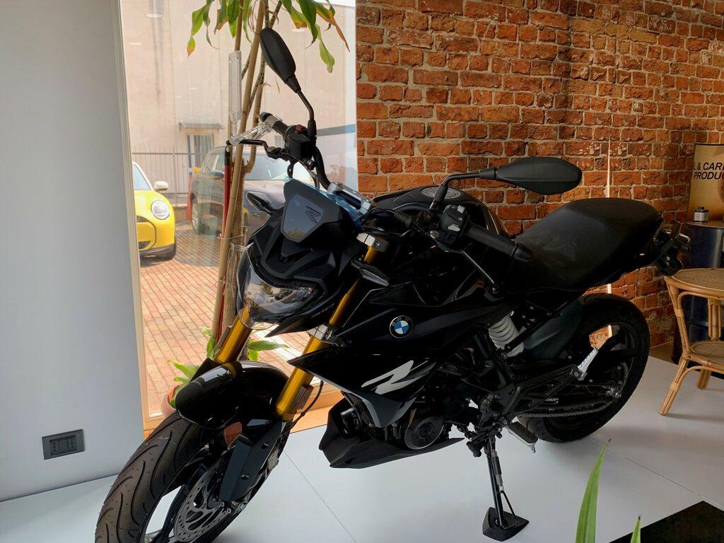 G 310 R