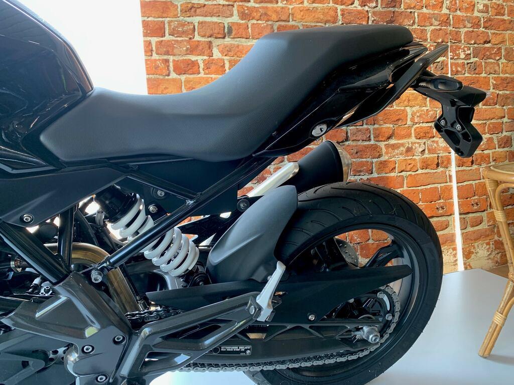 G 310 R