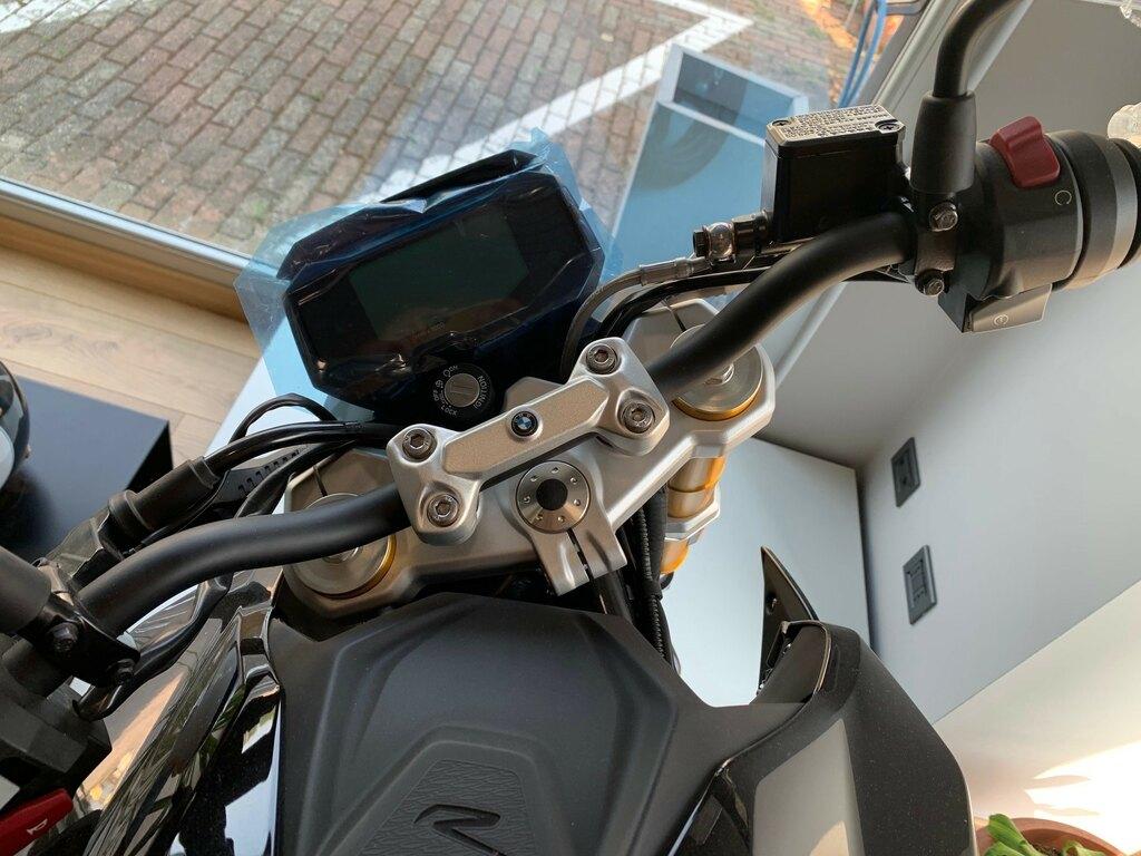 G 310 R