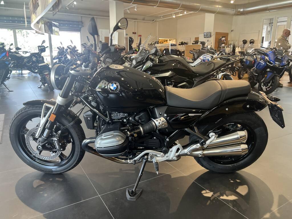 R 12