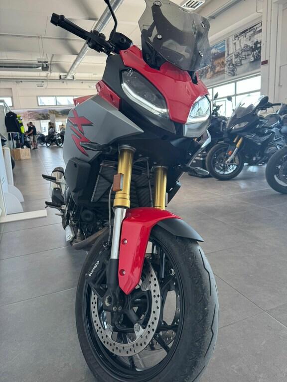 F 900 XR