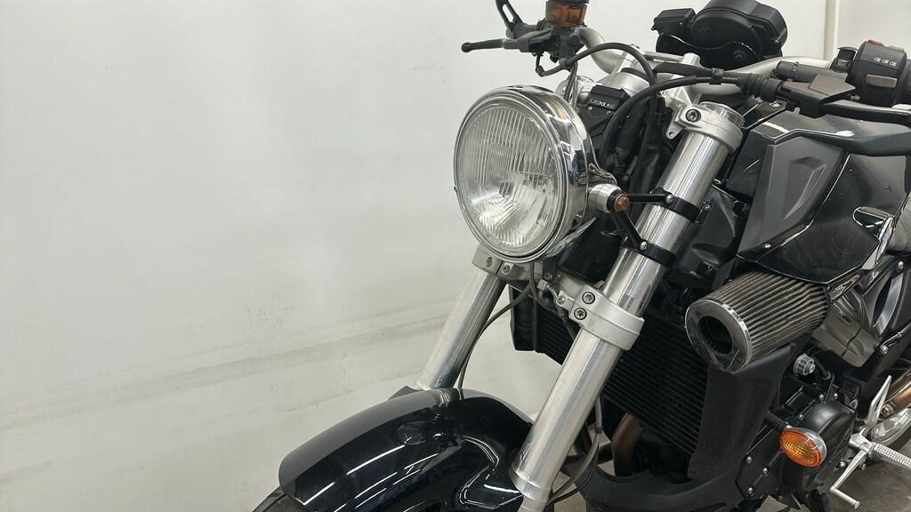 F 800 R