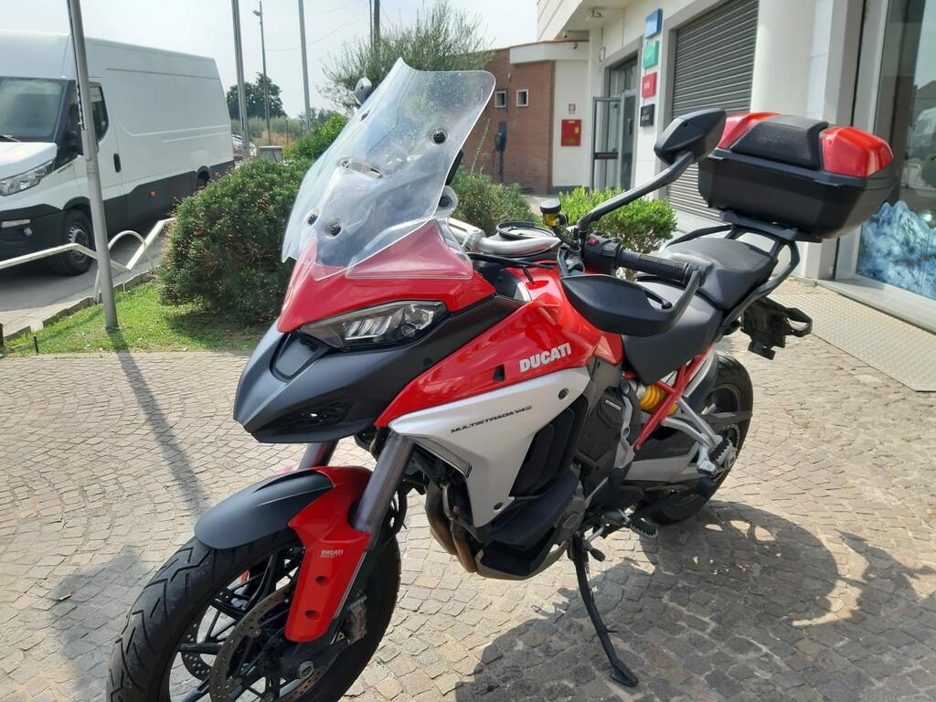 MULTISTRADA V4