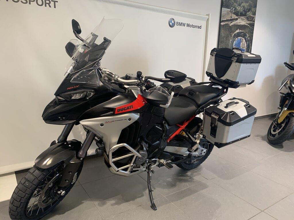 MULTISTRADA V4