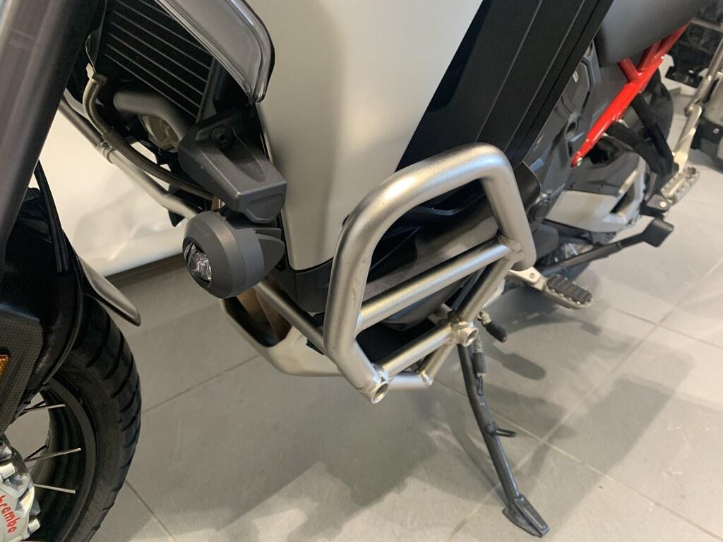 MULTISTRADA V4