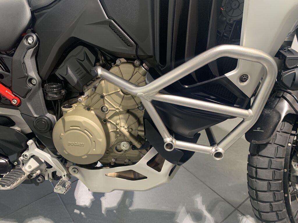 MULTISTRADA V4
