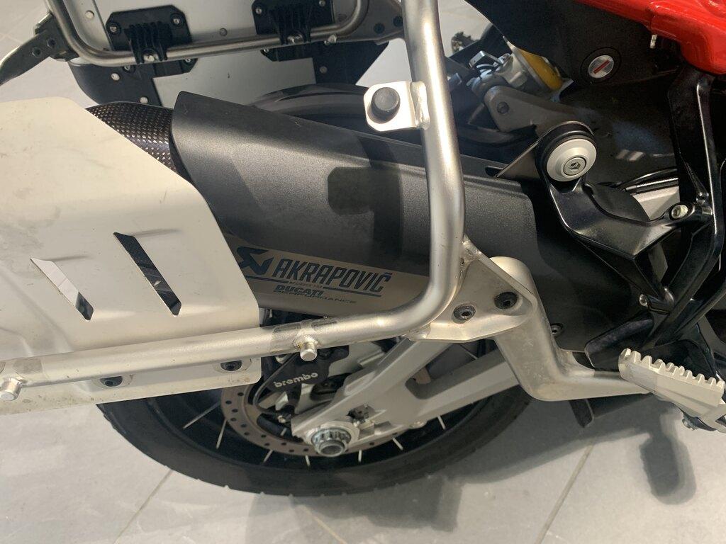 MULTISTRADA V4