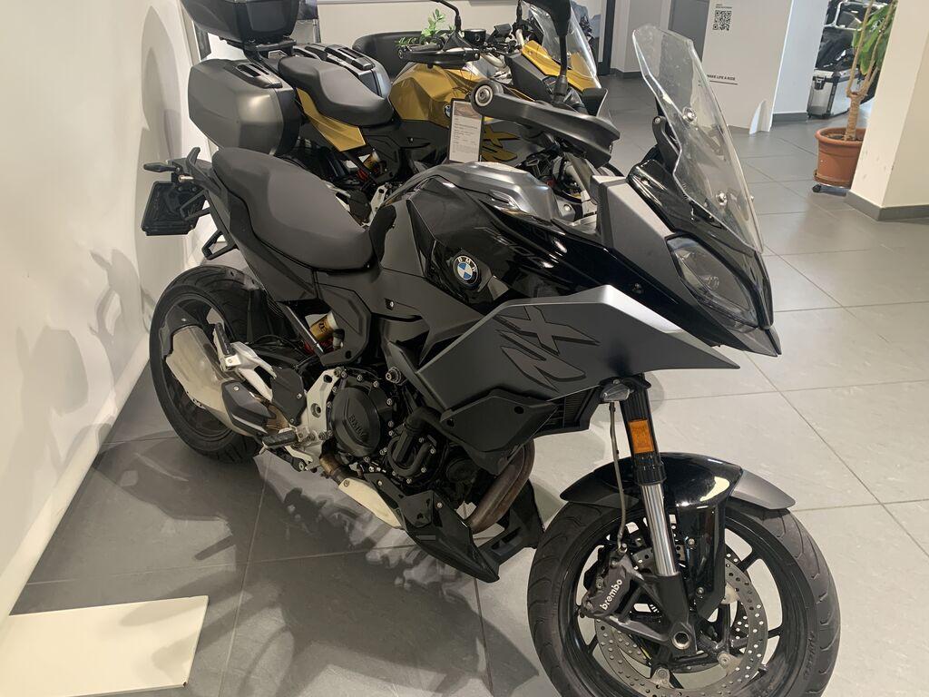 F 900 XR