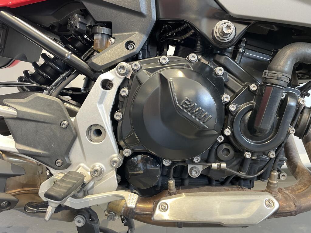 F 900 XR
