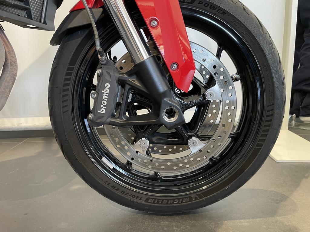 F 900 XR