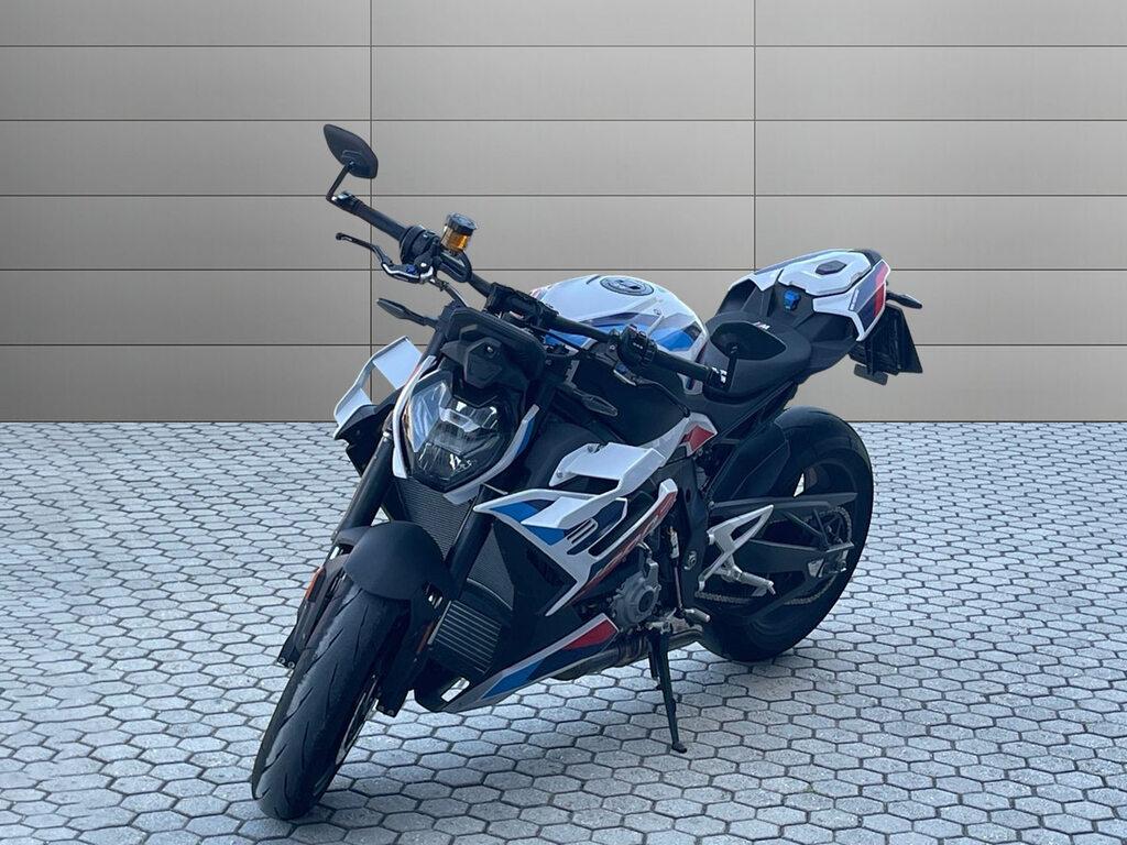 M 1000 R