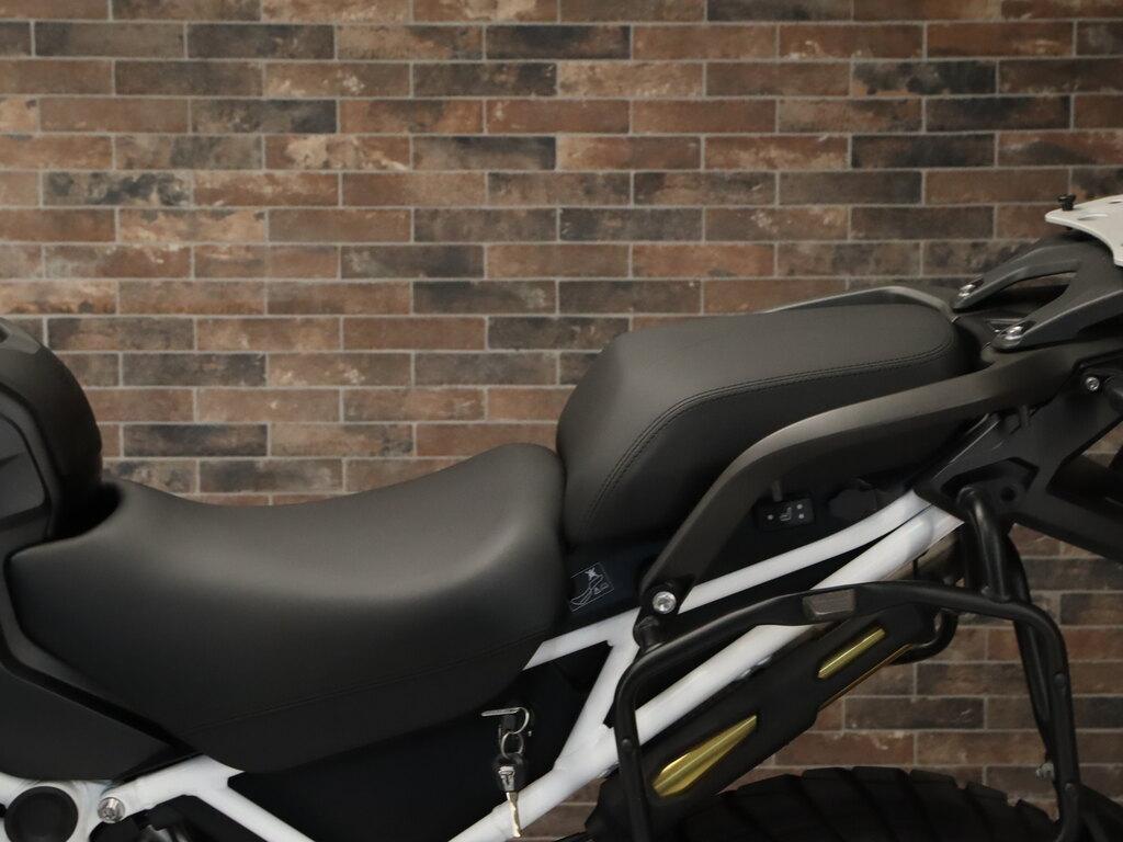 TIGER 1200