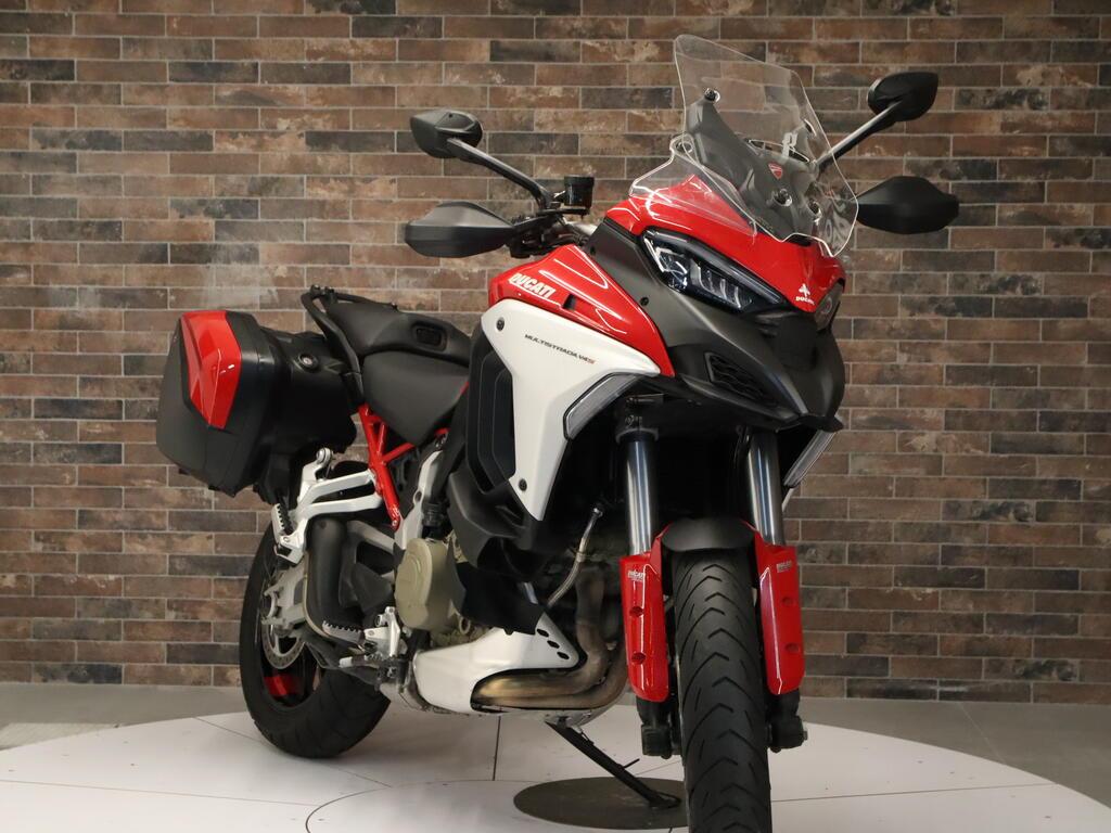 MULTISTRADA V4