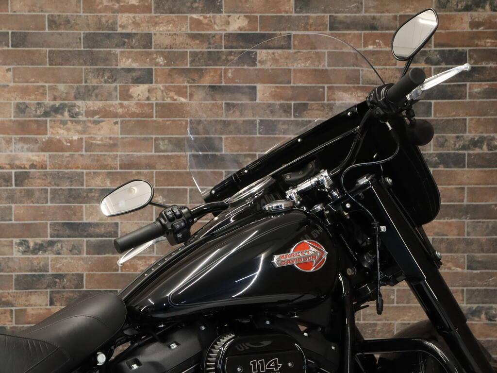 HERITAGE CLASSIC 114 1868