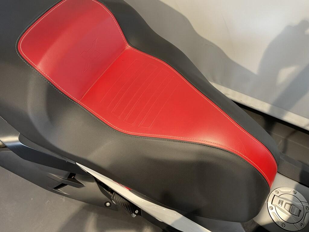 C 400 X