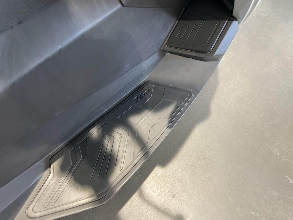 C 400 X