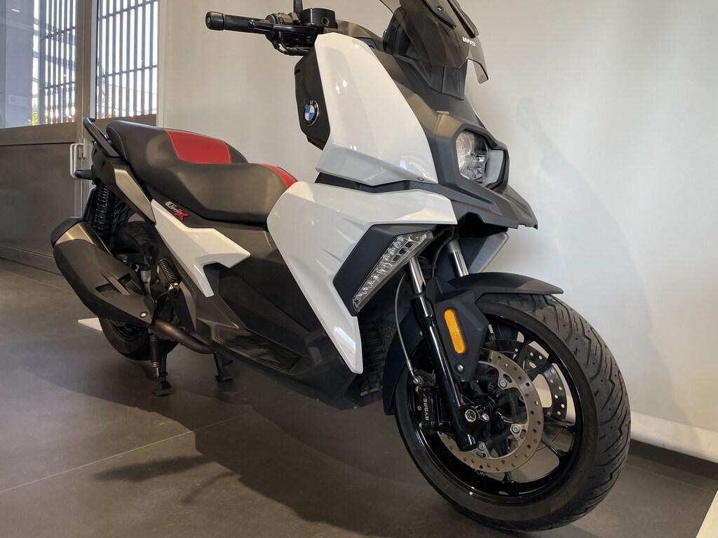 C 400 X