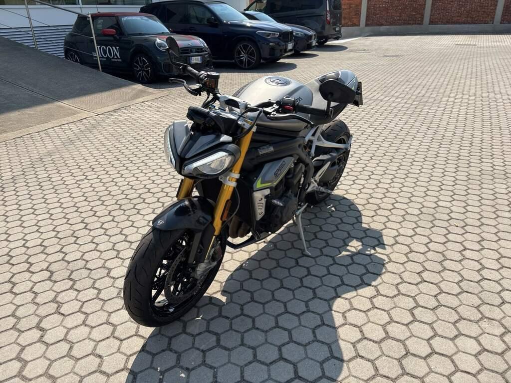 SPEED TRIPLE 1200