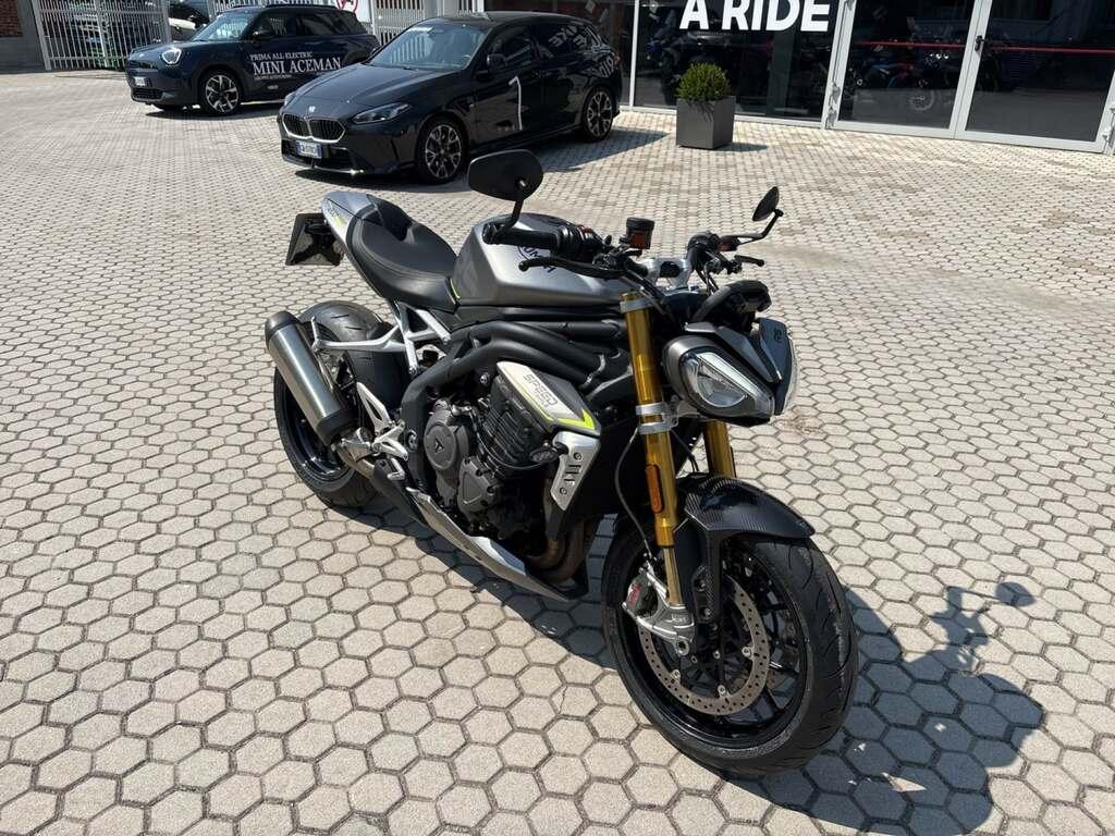 SPEED TRIPLE 1200