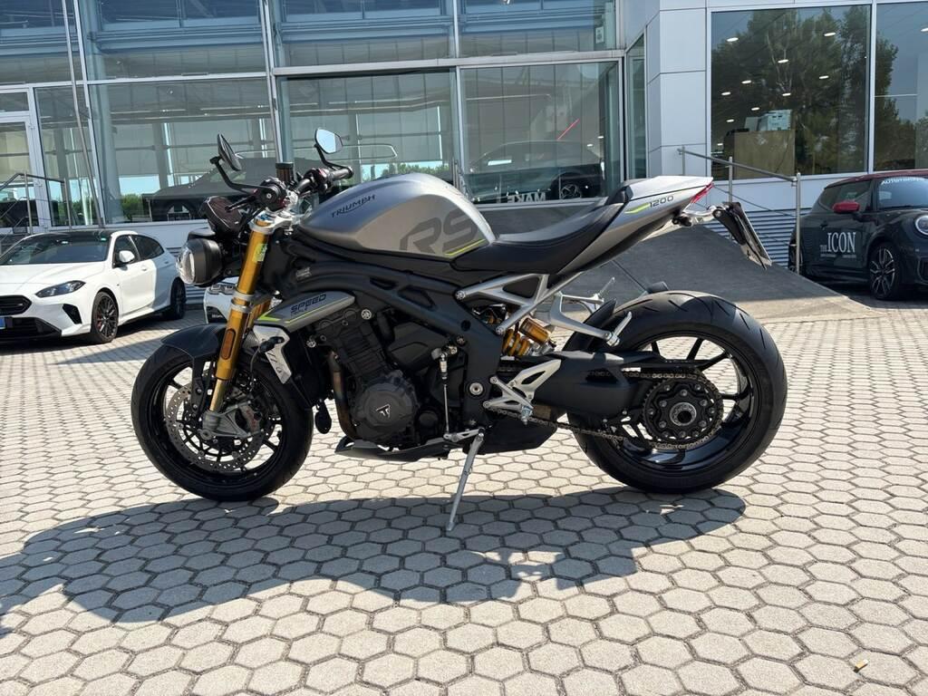 SPEED TRIPLE 1200