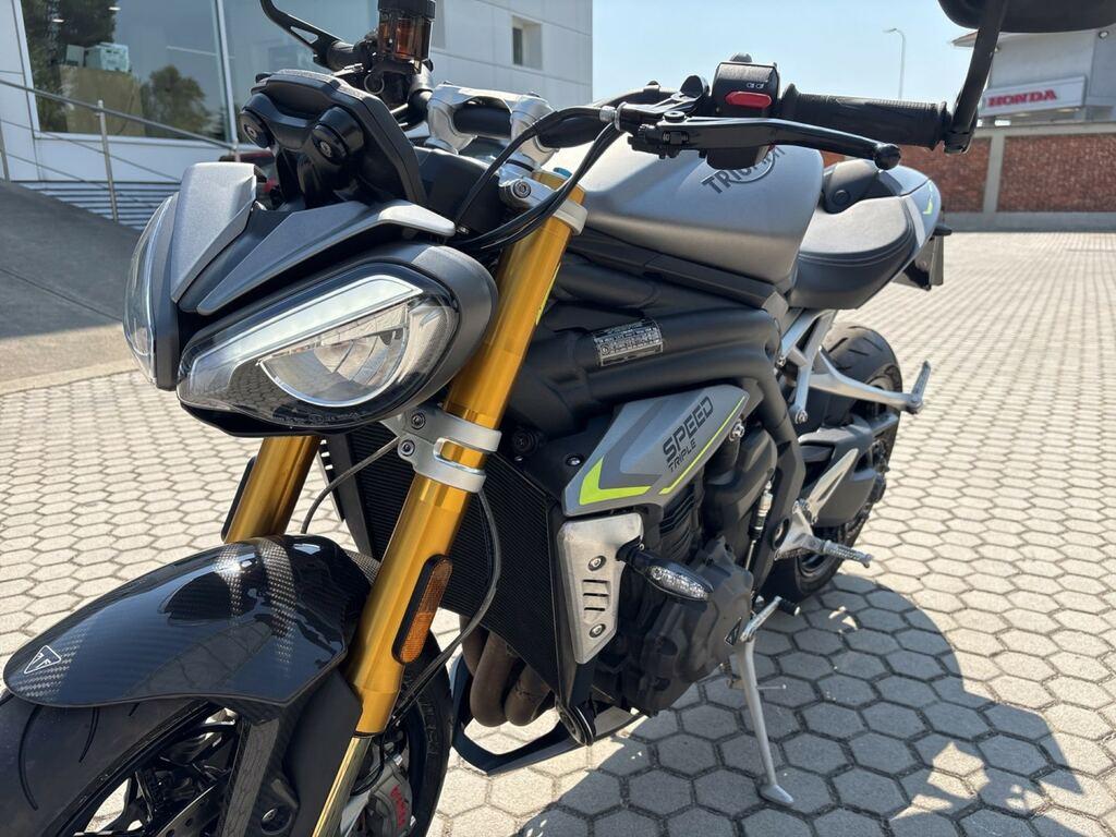 SPEED TRIPLE 1200