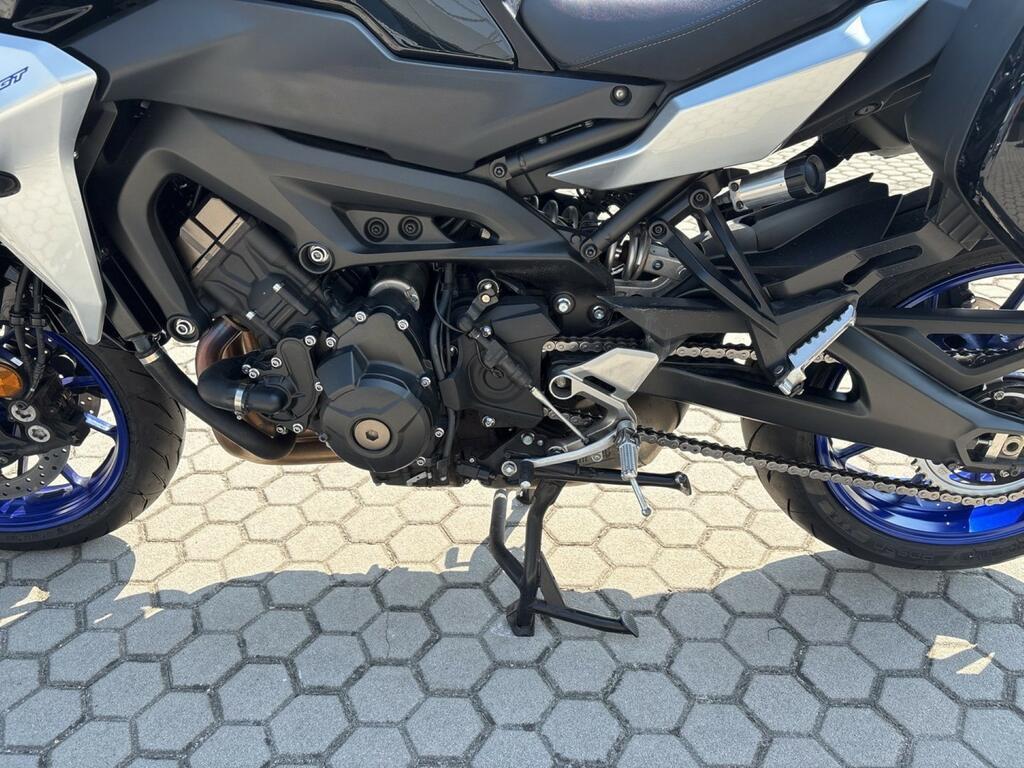 TRACER 900