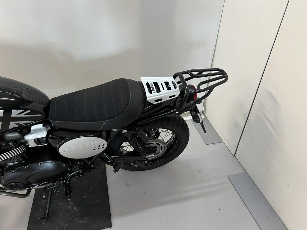 STREET SCRAMBLER 900
