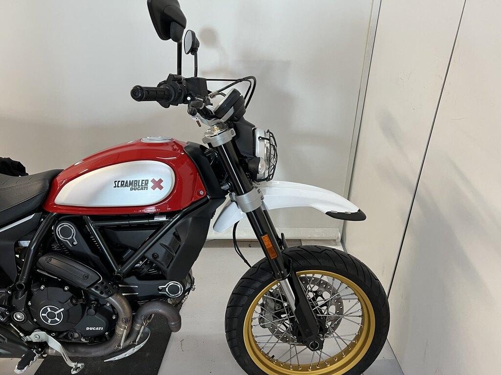 SCRAMBLER 800