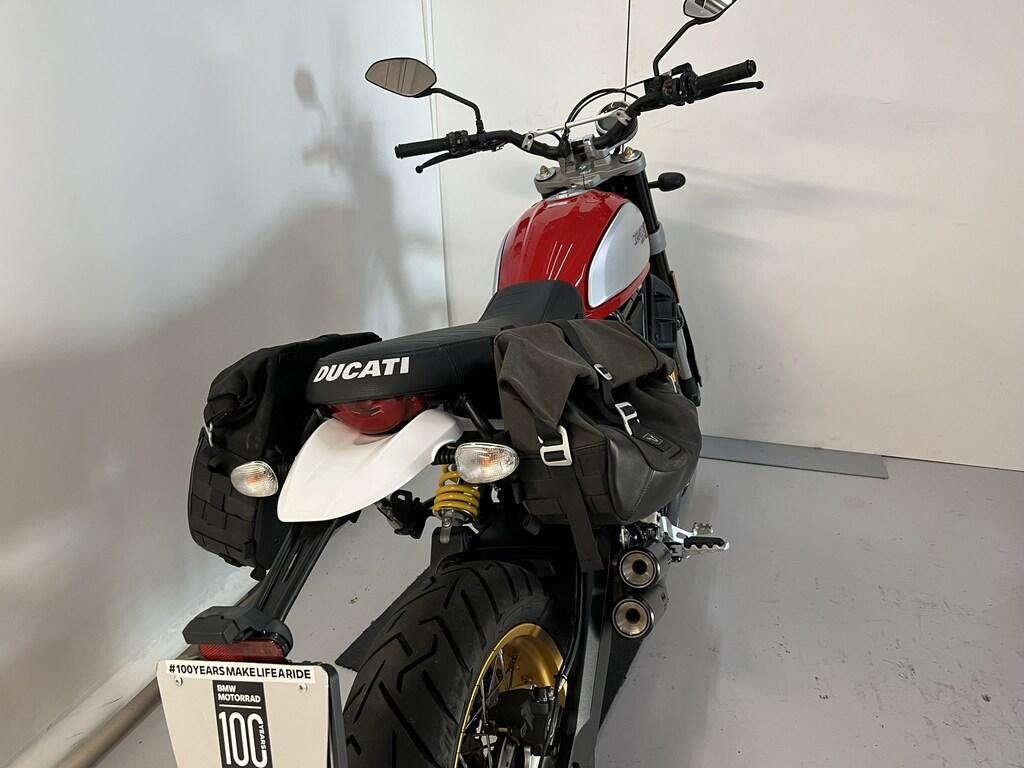 SCRAMBLER 800