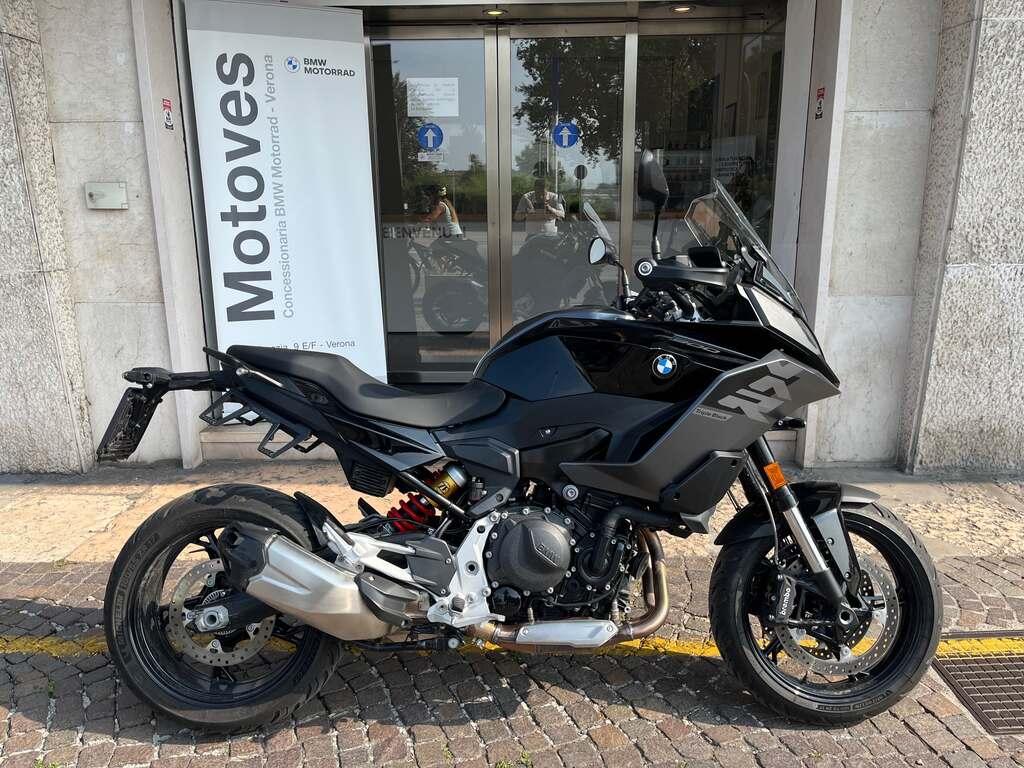 F 900 XR