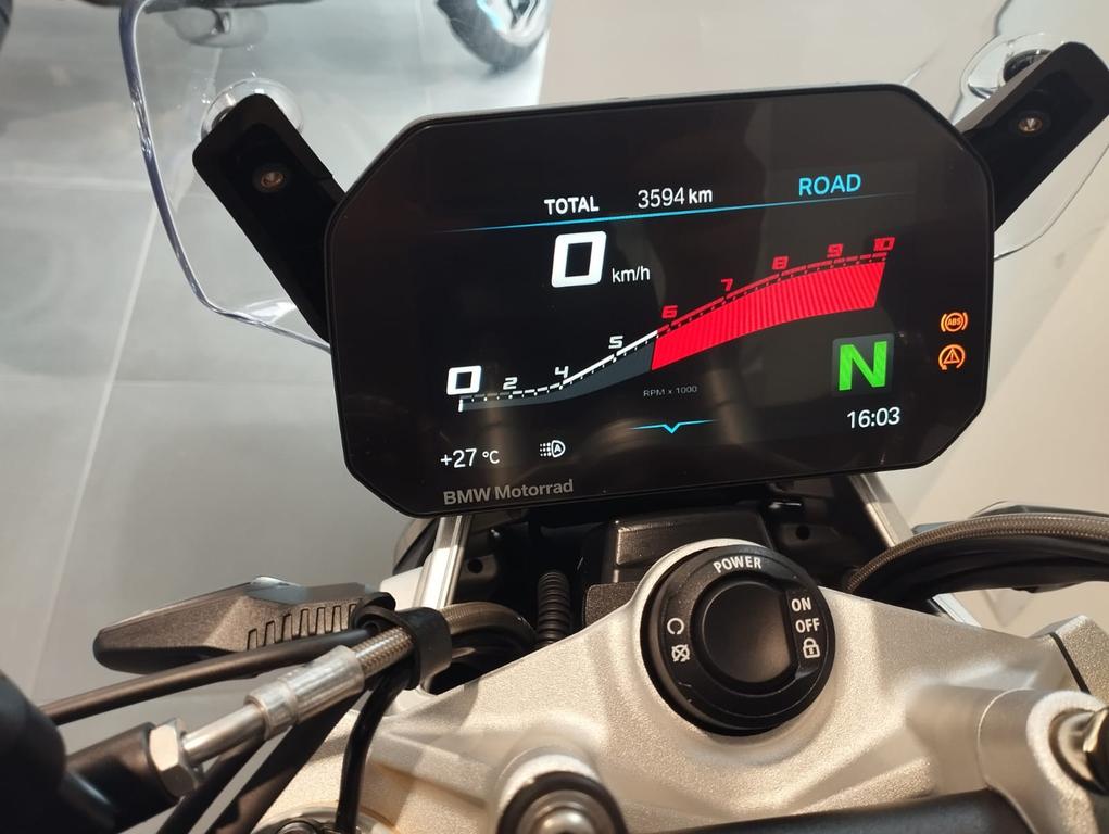 R 1250 R